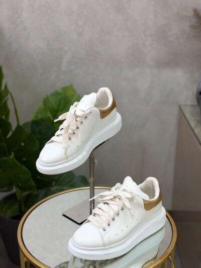 IMG_4134 Baskets Alexander Mcqueen T.39
