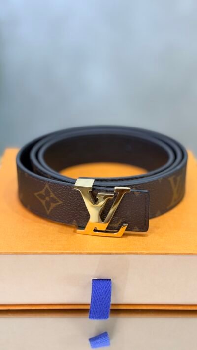 IMG_4385 Ceinture Louis Vuitton T.90