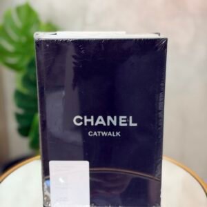 IMG_4513 Livre Chanel Catwalk
