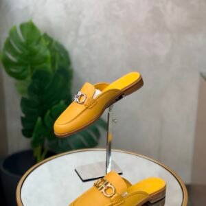 Mules Ferragamo T.7C