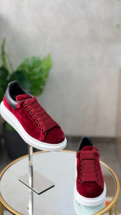 Baskets Alexander McQueen T. 36,5