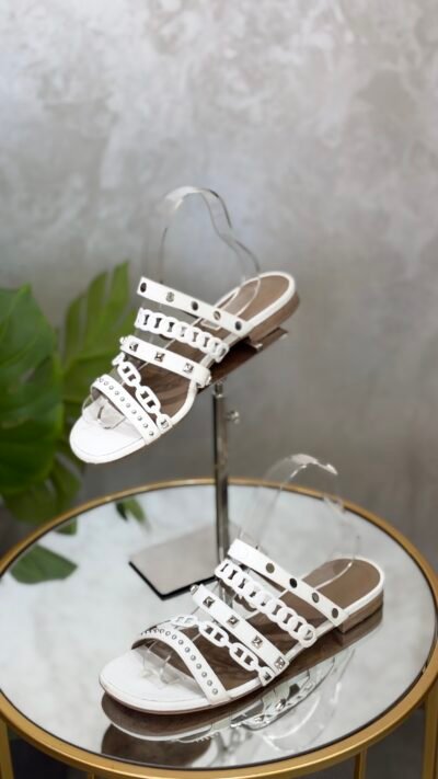 Sandales Plates Hermès T.39